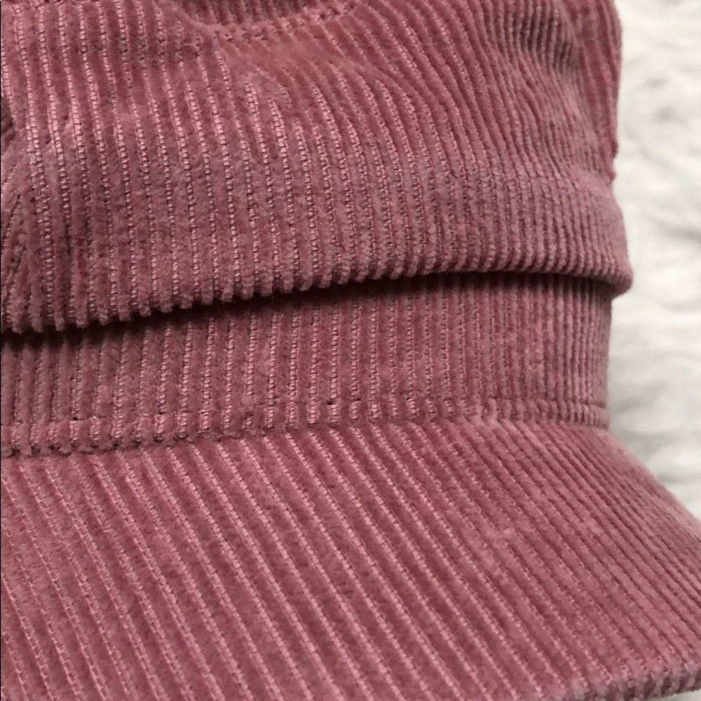H&M hat - Picture 7 of 8
